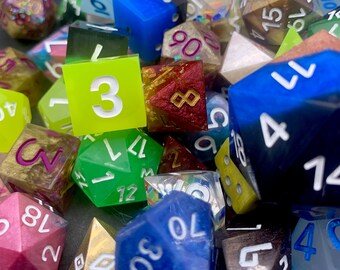 Juego de 10 dados misteriosos / Dados para juegos de rol hechos a mano