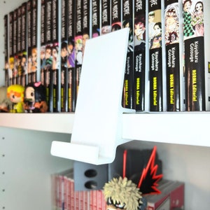Manga y Comics Display Organizer: Showcase Your Collection on Billy Shelves