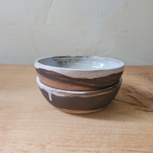 Set of 2 Snack Bowls Marbled Clay, Raw Stoneware in White