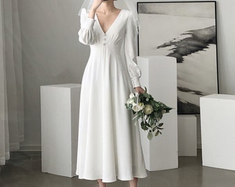 Vestido de novia minimalista satinado Vestido de novia casual de manga larga Vestido midi de una línea Vestidos de despedida de soltera de boda Vestido de cena de ensayo blanco