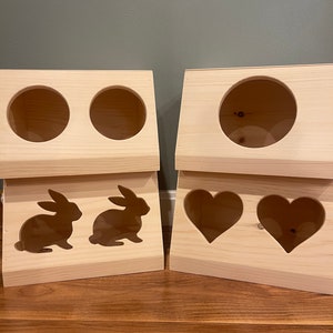 Rabbit | Bunny Medium Hay Feeder