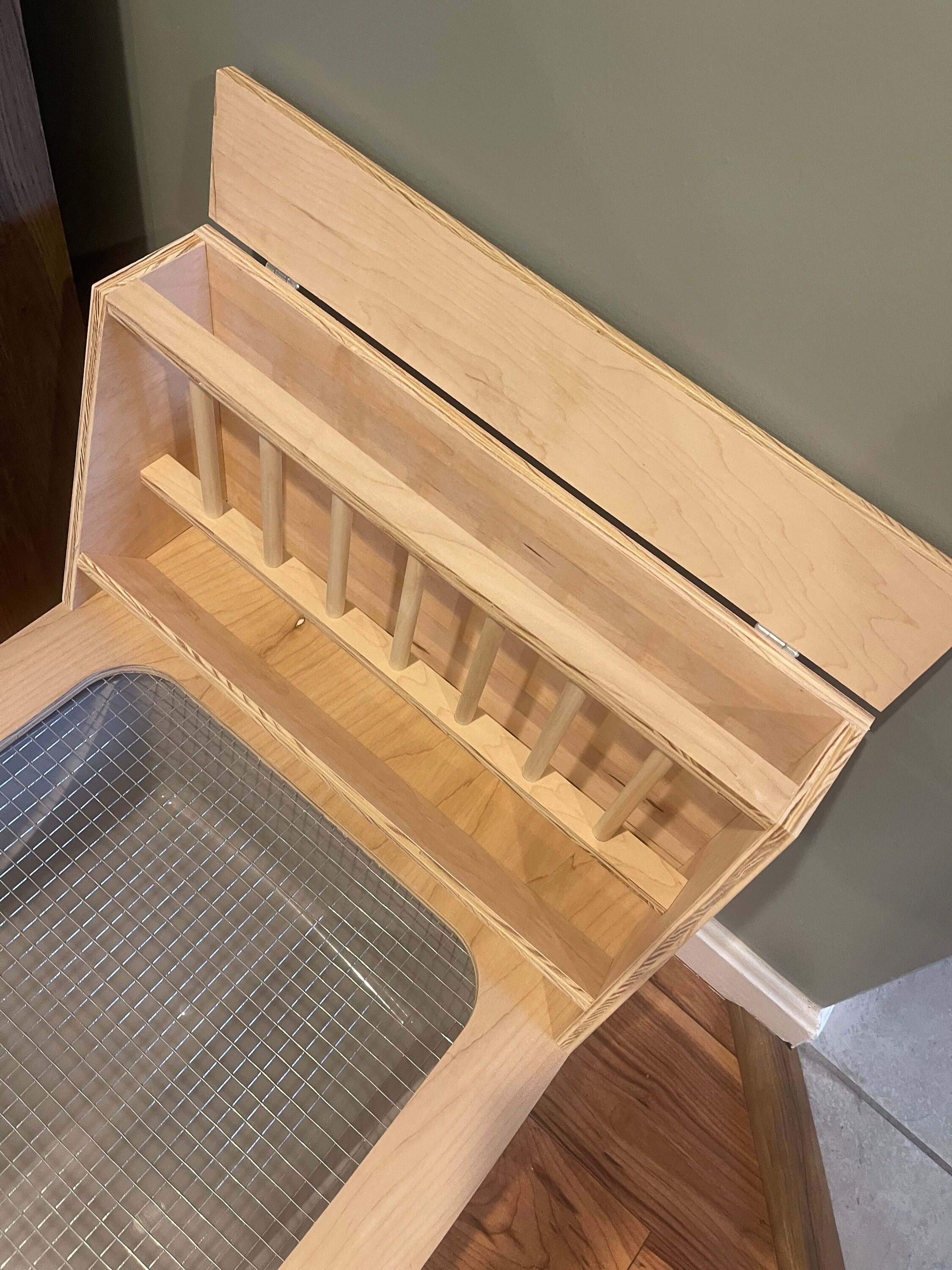 Large Rabbit Litterbox Bunny Litterbox — MelvinsWoodworks