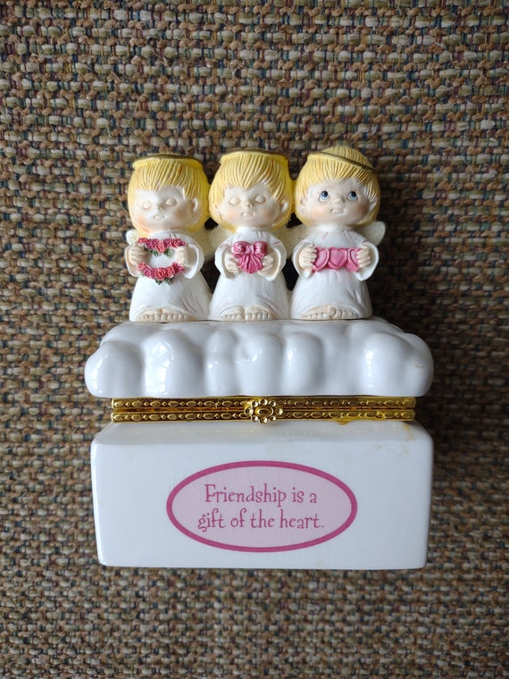 Vintage Hallmark Valentine Trinket Box