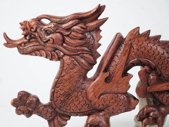 木製のドラゴンの壁掛け像、木彫り、手作り、手彫り、新築祝い 