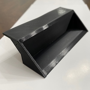 Utility/Counter Top Scraper with Integrated Collection Tray