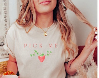 Strawberry Shirt Cottagecore Shirt Fruit Shirt Strawberry Top Strawberry TShirt Botanical Shirt Strawberry Clothes Strawberry T Shirt