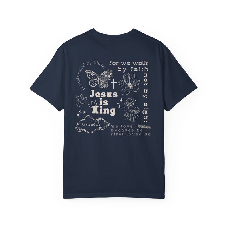Jesus ist König Shirt Tochter des König-Pilz-Shirt Glaube basiert Shirt Schmetterling Shirt Anbetung Cottagecore Shirt Christian Merch gemacht Bild 7