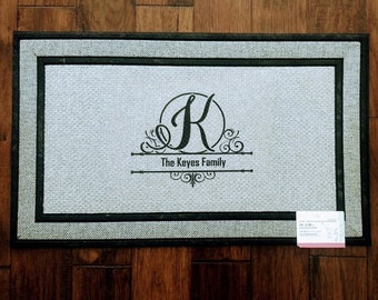 Personalized Gift/Housewarming Gift /Monogrammed Gift/Family Name Gift / Personalized Doormat / Custom Family Welcome Mat / Wedding Gift