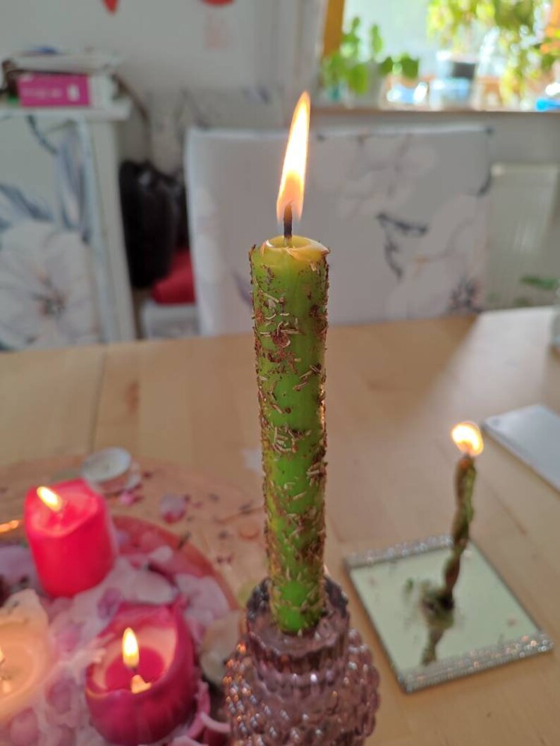 Ritualkerze für das Thema Geldfluss, Money candle Bild 2