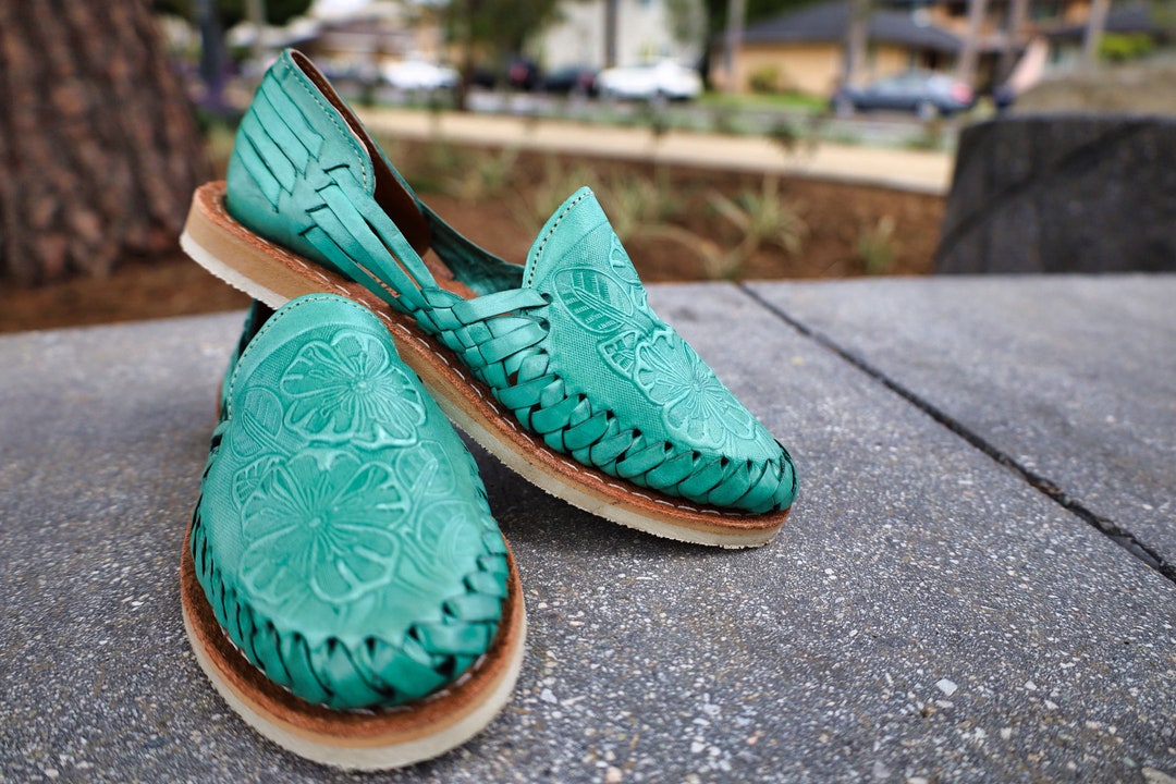 womens huarache flats