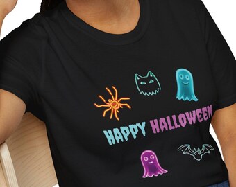 Happy Halloween T-Shirt, Halloween Shirt, Halloween Tee, Trendy Halloween Tee, Halloween Shirt, Spooky Season, Happy Halloween Shirt