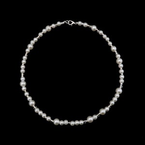 handmade, pearls, pink and white glass beads coquette preppy necklace