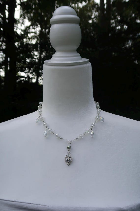 LOTR arwen inspired lord of the rings necklace subtle elven necklace  fantasy jewelry crystal necklace aragorn thranduil legolas eowyn frodo