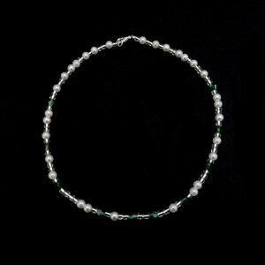 handmade, pearls, green and white glass beads coquette necklace