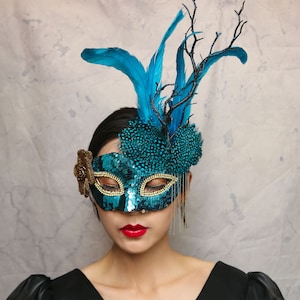 Blue Feather Stage Passionné Halloween Party Venetian Women’s Mask carnival lace Strass Sequin Lace Mask fashion exagération