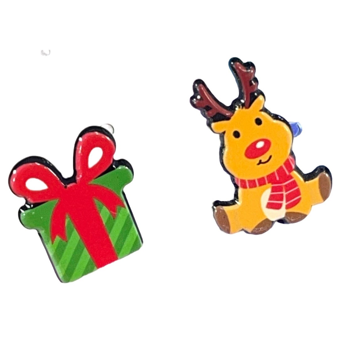 Reindeer Present Lapel Pin Christmas Rudolf Holiday Enamel Etsy