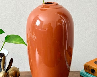 Vintage 1980s Srednick Collection Post Modern Rust Colored Teardrop Shaped Japanese Ceramic Vase