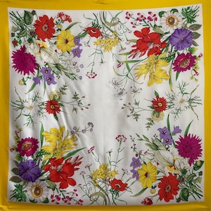 Vintage Gucci Floral in Yellow Silk Scarf Neckscarf Muffler Accessories Summer Fashion-Free shipping image 1