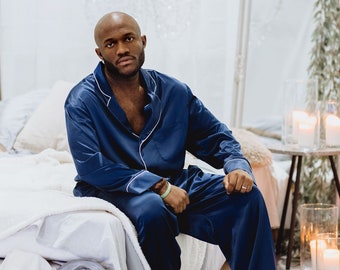 Pyjama homme bleu - ensemble de nuit en satin.