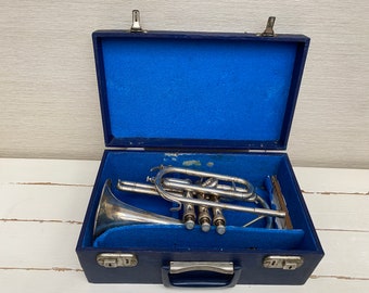 Vintage Trumpet with Mouthpiece and Carry Case