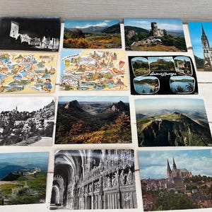Frankreich Vintage Postkarten x 12 - L'Auvergne, Chartres, Puy De Dome, Mont Dore, Rocamadour, Avignon