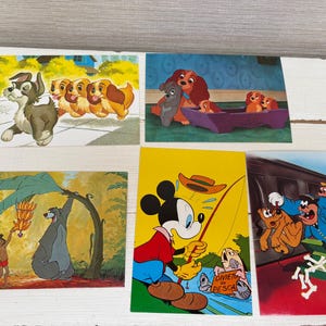 Lot de cinq cartes postales Disney vintage des années 1980 - Dingo, Mickey Mouse, Pluton, la dame et le clochard, livre de la jungle