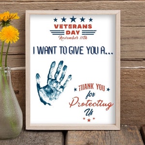 Manualidad infantil con huella de mano para el Día de los Veteranos (8x10" y 8.5x11"). Tarjeta de agradecimiento imprimible.