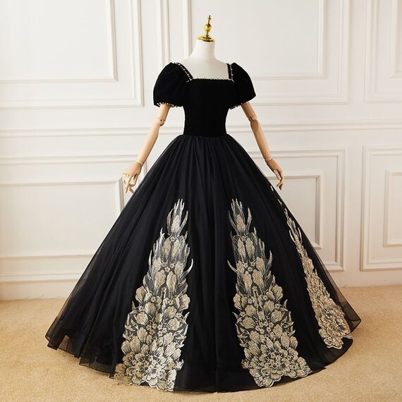 black and gold quince dresses 4 Quinceanera Off Shoulder Ball Gown LK219 high slit prom dress 15 Best Beaches in Color:Black and Dark Green