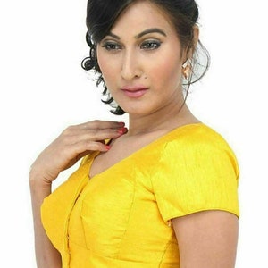 Yellow Dupion Silk Short Sleeves Saree Blouse, Readymade Blouse, Ethnic Women&#39;s  Sari Blouse, Indian Blouse, Indian Crop Top, Choli
