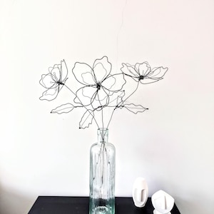 Ramo de flores de alambre / Arte floral minimalista de metal / Decoración moderna para el hogar / Regalo único para inauguración de la casa / Escultura floral de alambre personalizada