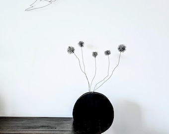 Five Tangled Wire Pods for a Modern Vase as a Japandi Home Decor Piece