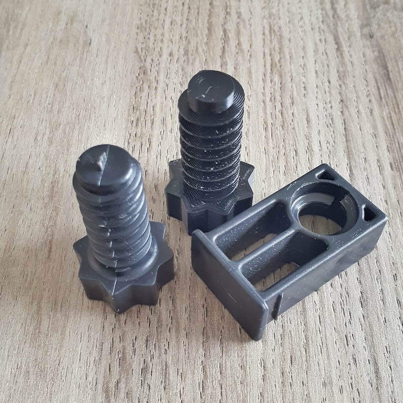 Reinforced screws for garden furniture Model 1 Set of 3 screws image 2
