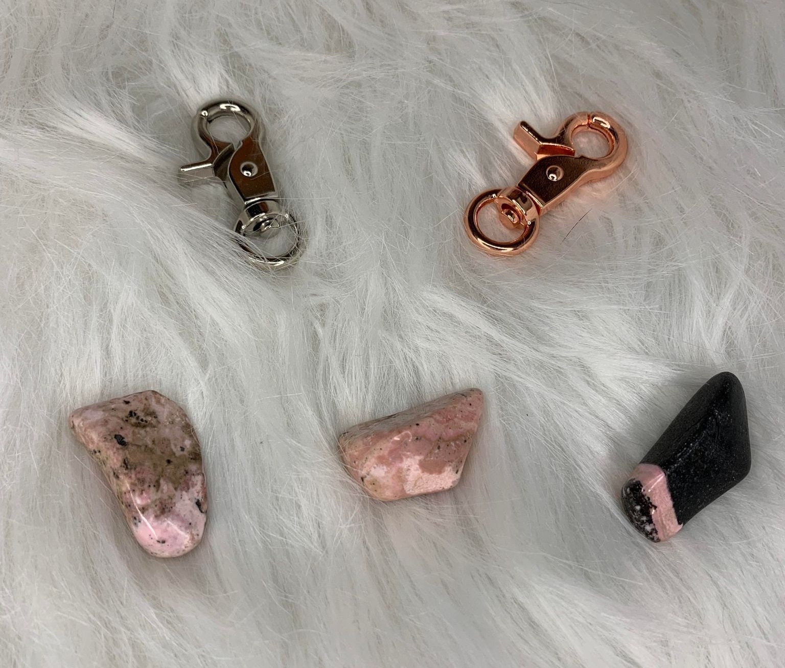 Amulette Rhodochrosite Lithothérapie Personnalisée Pour Animaux