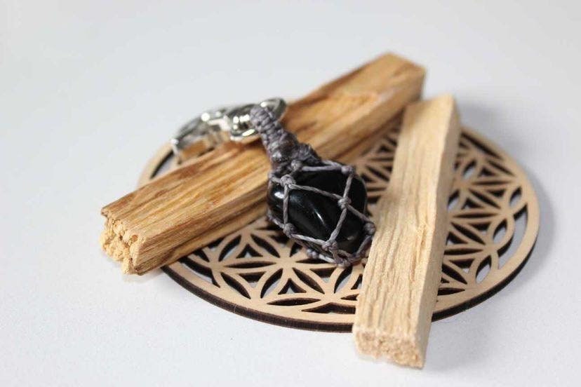 Kit Purification Des Pierres - Fleur de Vie Palo Santo Rechargement Pierres