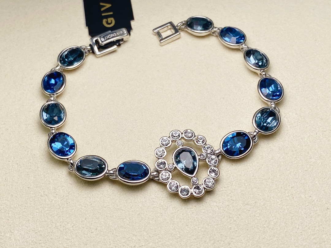 GIVENCHY ジバンシィ Pave Bracelet Bracelet ブレスレット