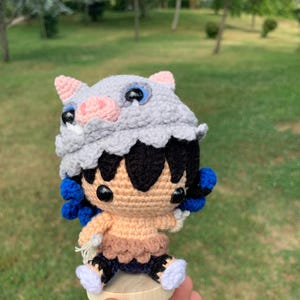 Handmade Amigurumi Inosuke-Inspired Doll – 10 cm / 4 inch Crochet Demon Slayer Anime Plush – Mini Boar Mask Chibi Figure