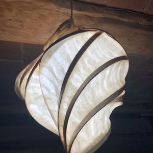 Al-Kimiya-Lampenmodell „Volute“