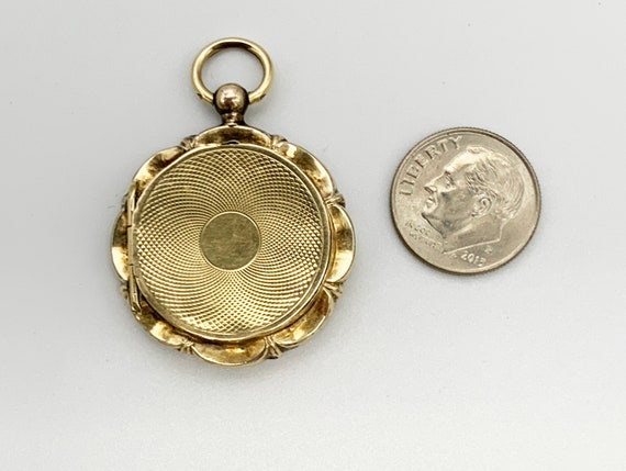 Victorian Gold Filled Round Locket - image 4