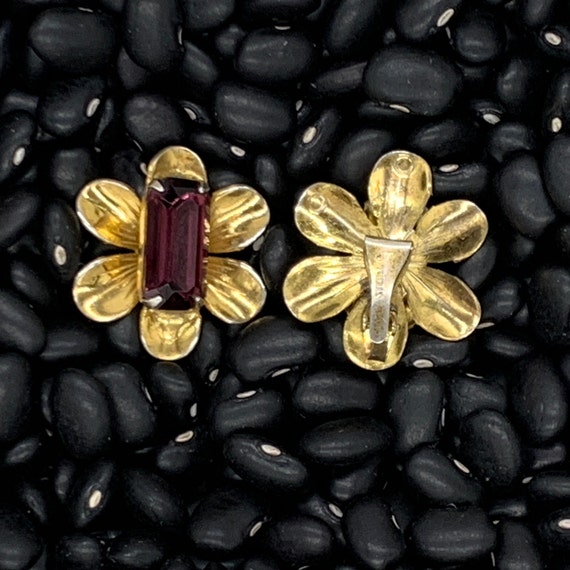 Flower Earrings with Rectangular Stone - image 2