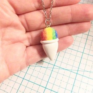 Snow cone necklace, polymerclay bild 7
