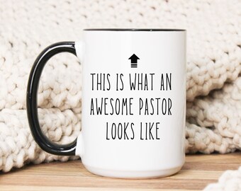 Taza de café cristiano, esto es lo que parece un pastor impresionante taza, taza de pastor, regalos de pastor divertidos, taza de café de pastor, regalos de pastor de la iglesia