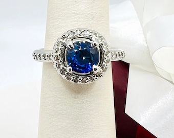 Platin Blauer Saphir 0.90ct Hitzebehandelt & Diamanten 0.60ct Ringgröße 4.5