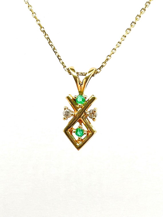 Vintage 14K Yellow Gold Emerald and Diamond 0.3ct… - image 1