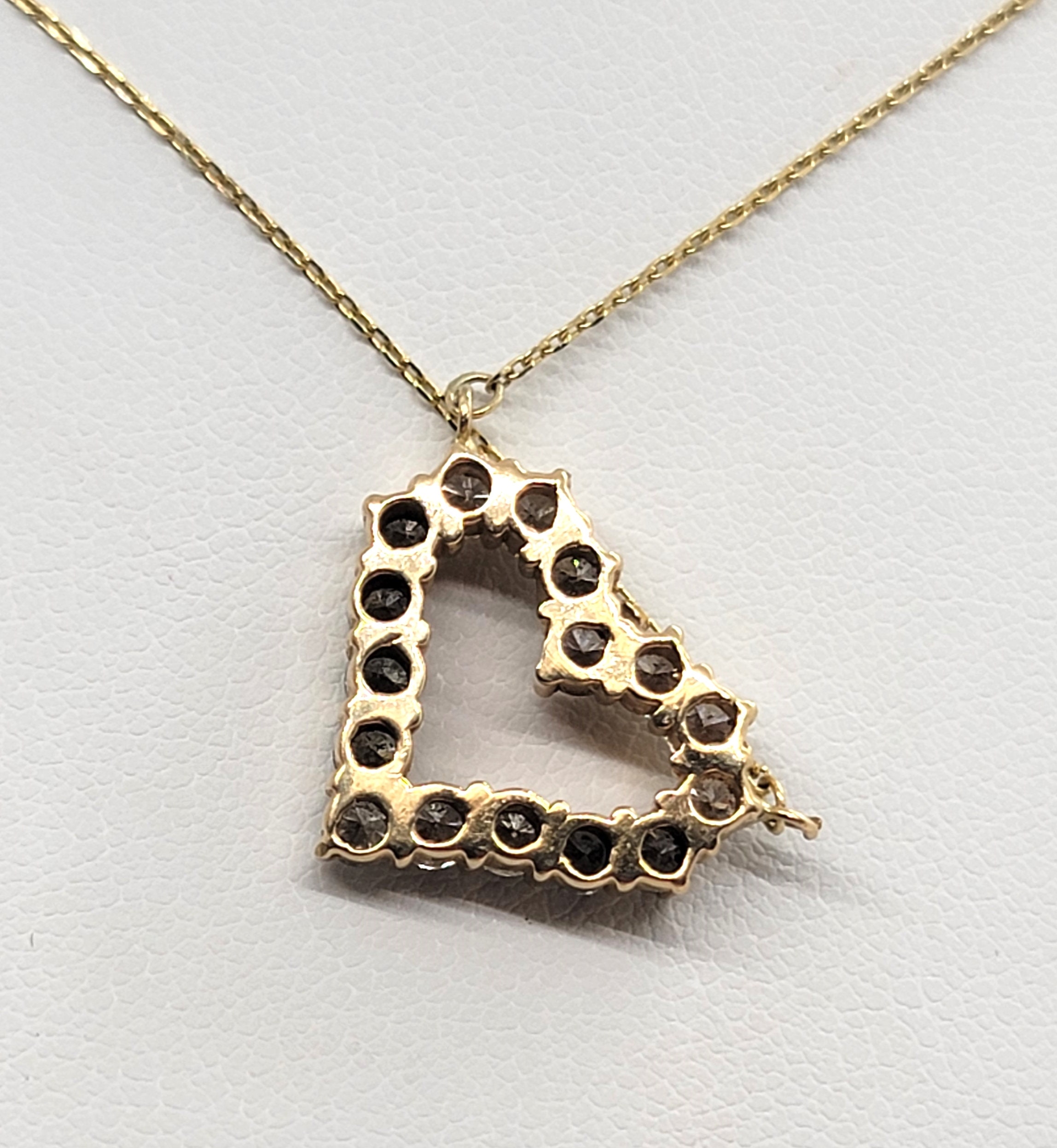 ハートシェイプ ダイヤモンドネックレス 14K イエローゴールド ハートシェイプ ダイヤモンドネックレス 14K イエローゴールド
