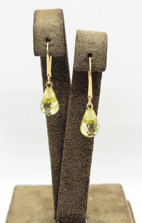 Handmade 14K Yellow Gold Earrings Quarts