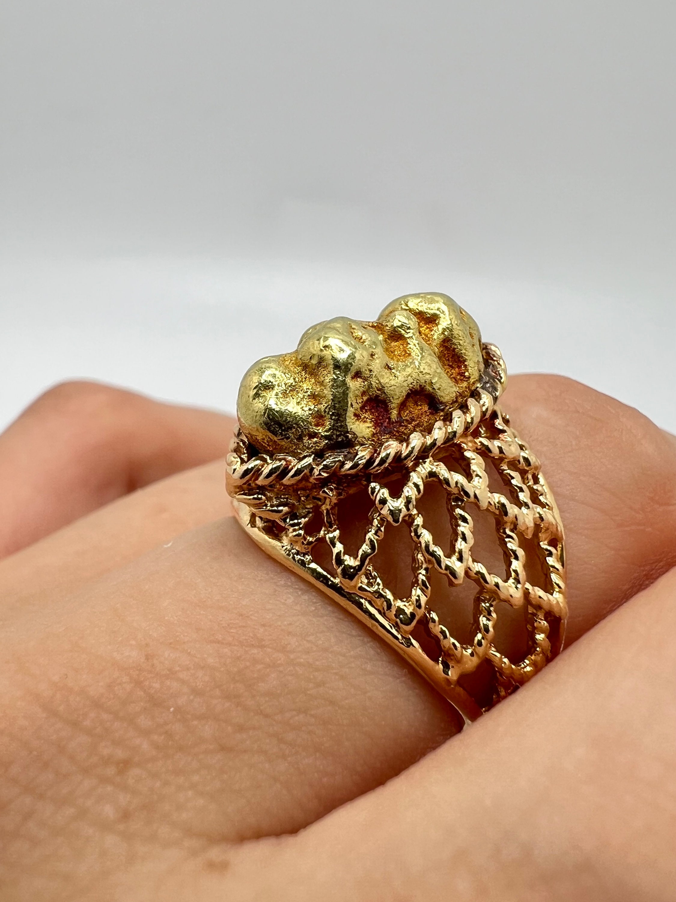 Anello Cartier Love in oro giallo. ref.636839 - Joli Closet