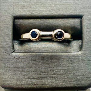 14K White Gold Sapphire Wedding Band Ring Size 7.5