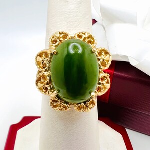 14K Yellow Gold Jade Ring Size 6.25