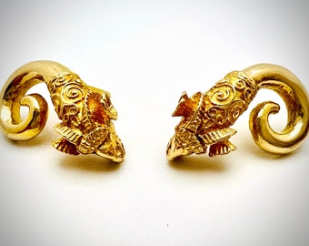 Vintage 18K Yellow Gold Rams Head Earrings