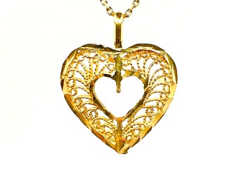 14 kt geelgouden hanger met open effen hart
